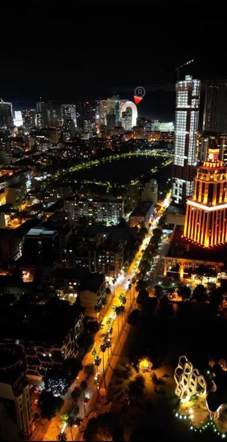 Roini Apartment บาทูมิ ภายนอก รูปภาพ