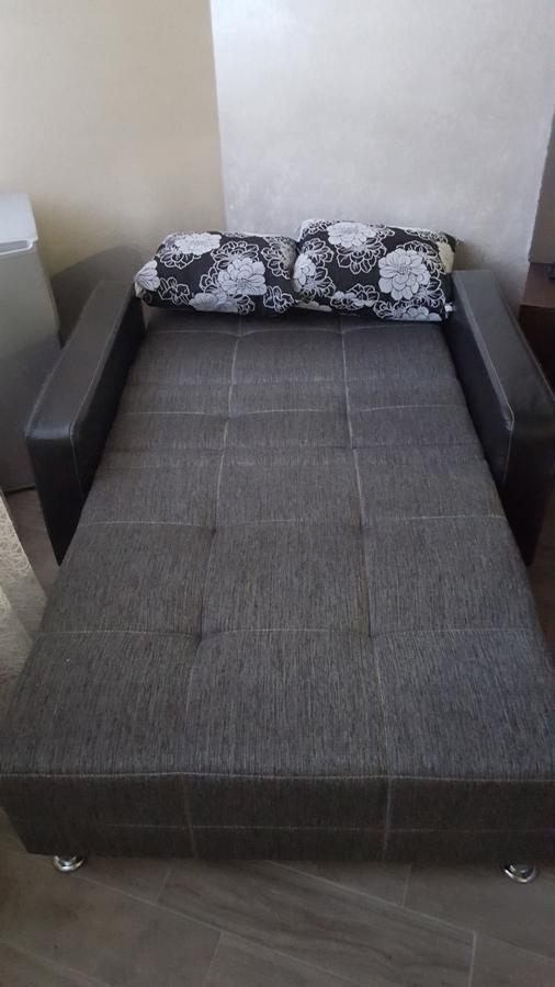 Roini Apartment บาทูมิ ภายนอก รูปภาพ